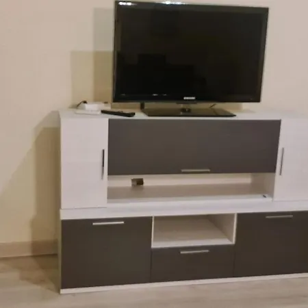 N The Apartment *